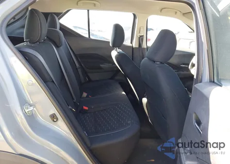 2022 Nissan Kicks Sv Xtronic Cvt из США, поврежденный, VIN 3N1CP5CV9NL514732